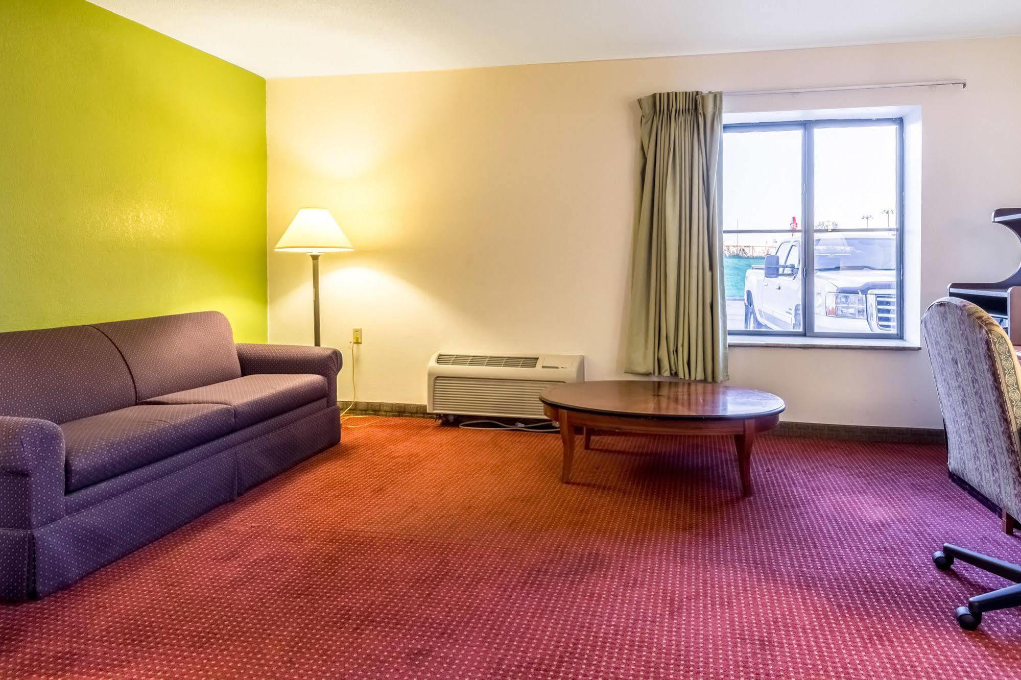 Hotel 6-springfield, Oh Springfield